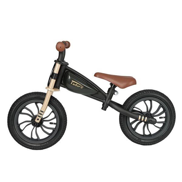 https://parteneri.smart-baby.ro/userfiles/c91bf494-563e-46d4-8954-fecedafba3de/gallery/03-Balance-bike-QPlay-Feduro-Negru-Auriu_square.jpg