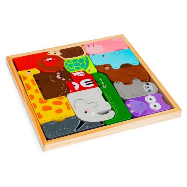 Set cu 14 figurine in forma de animale din lemn Ecotoys 3002