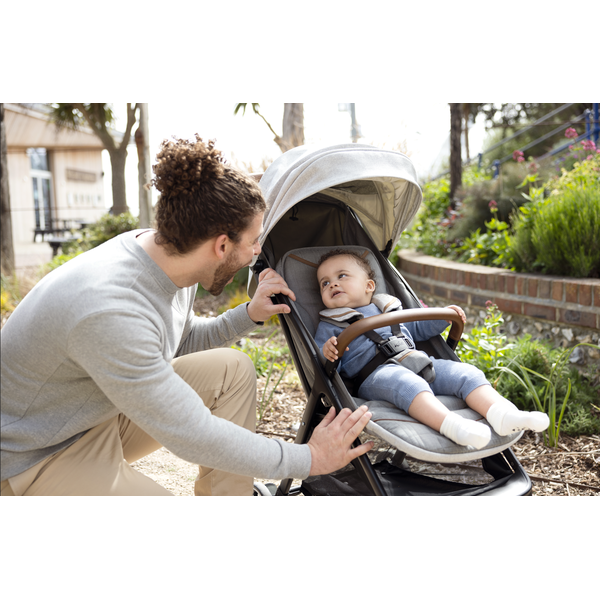 Joie - Carucior ultracompact Parcel, nastere - 22 kg, Signature Carbon
